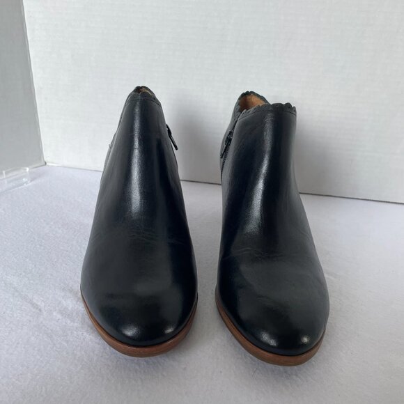 Jack Rogers Women's Marianne Leather Ankle Bootie - Picture 2 of 10